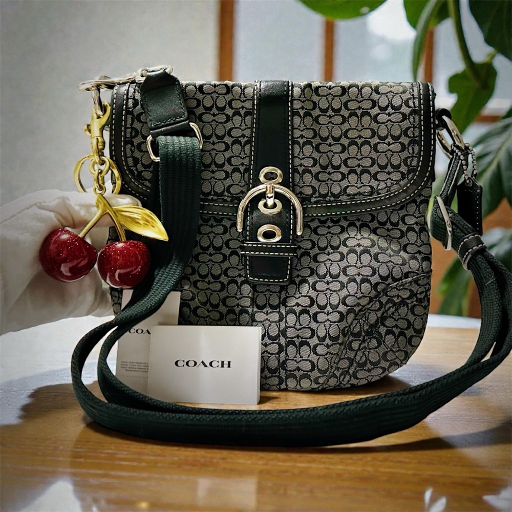 Vintage Coach soho shoulder bag Signature Black and Gray Crossbody Bag - Picture 13 of 15